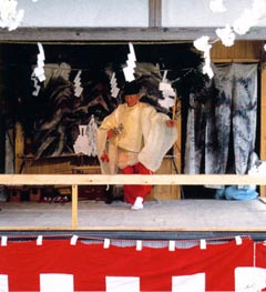 春日神社太々神楽の画像