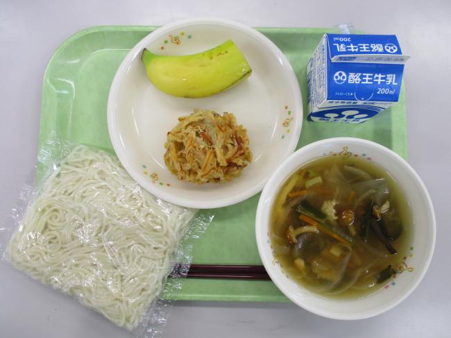 4月28日の給食画像