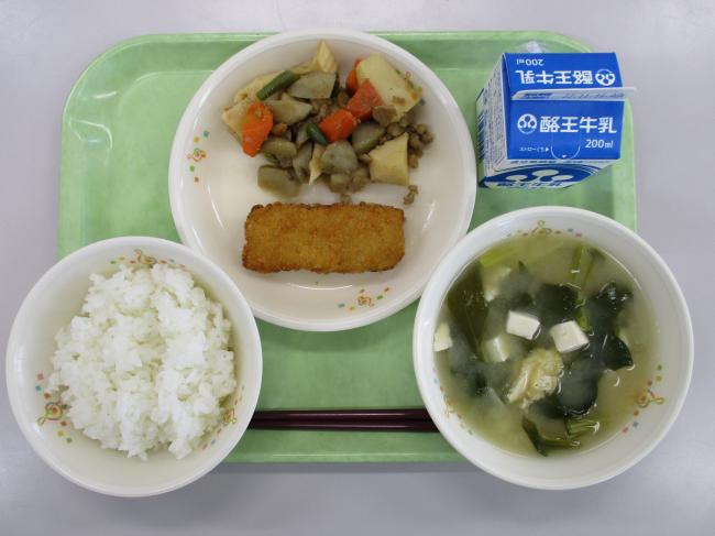 11月8日の給食画像