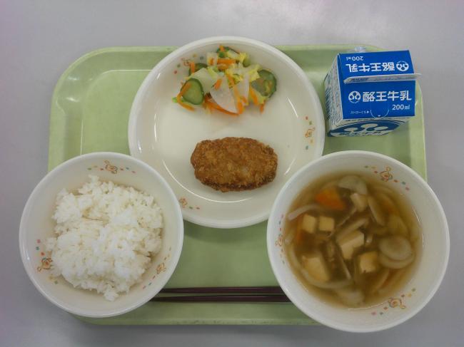 11月18日の給食画像